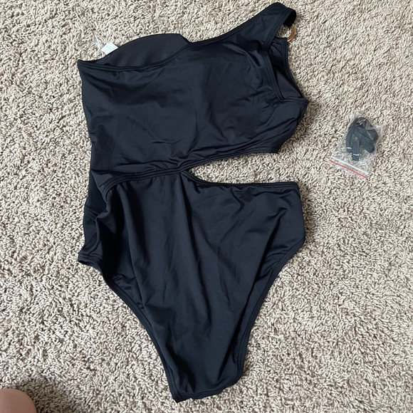 NWT banana republic bathing suit - Picture 3 of 3